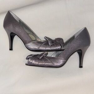 Nina Metallic Gray Peep-Toe Heels with Bow
